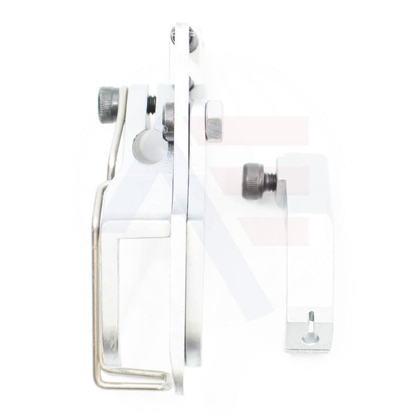 Gl367X4Mm Left Hand Compensating Guide Foot Sewing Machine Spare Parts