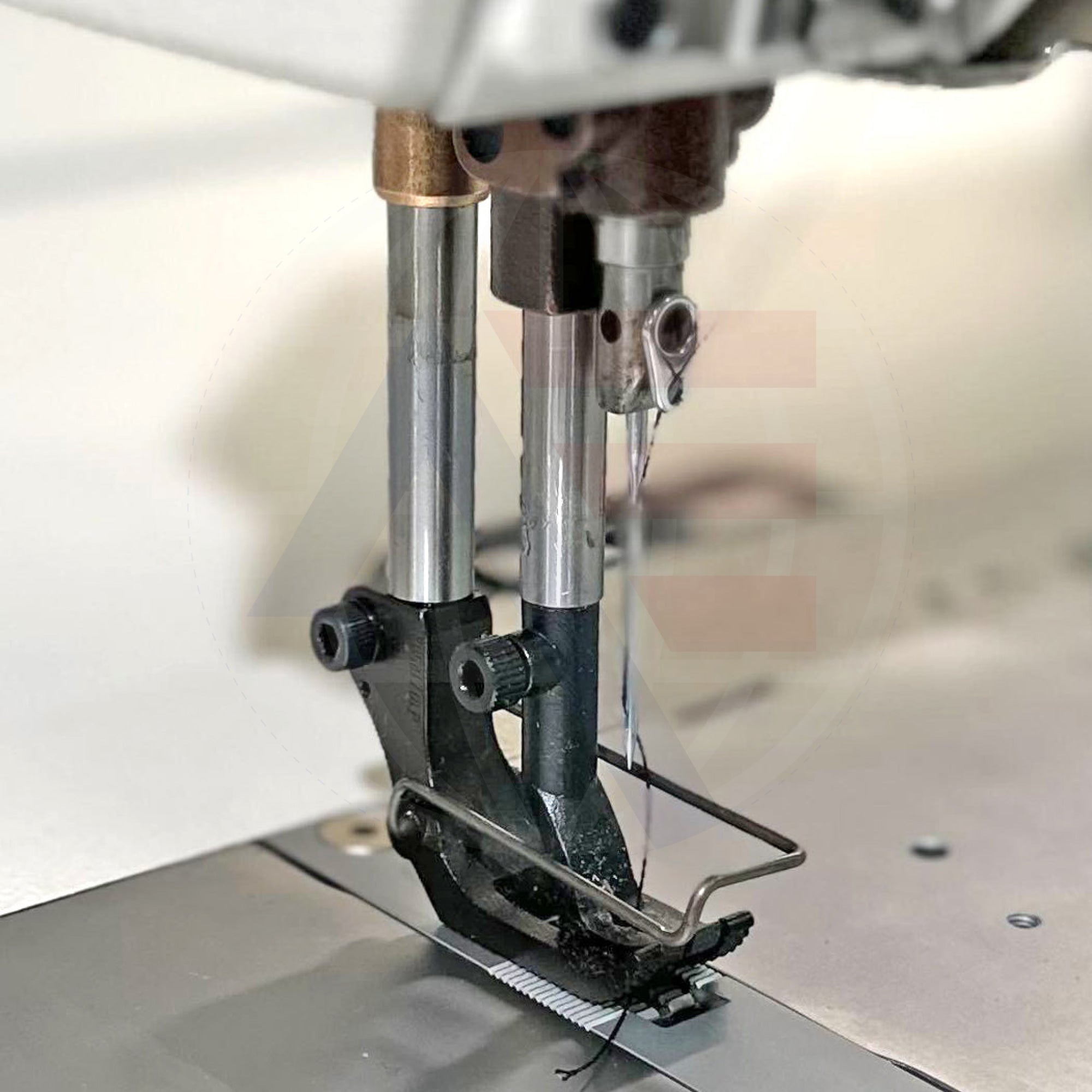Juki Lu-2810-7 1-Needle Walking-Foot Lockstitch Machine (Auto-Functions) Sewing Machines