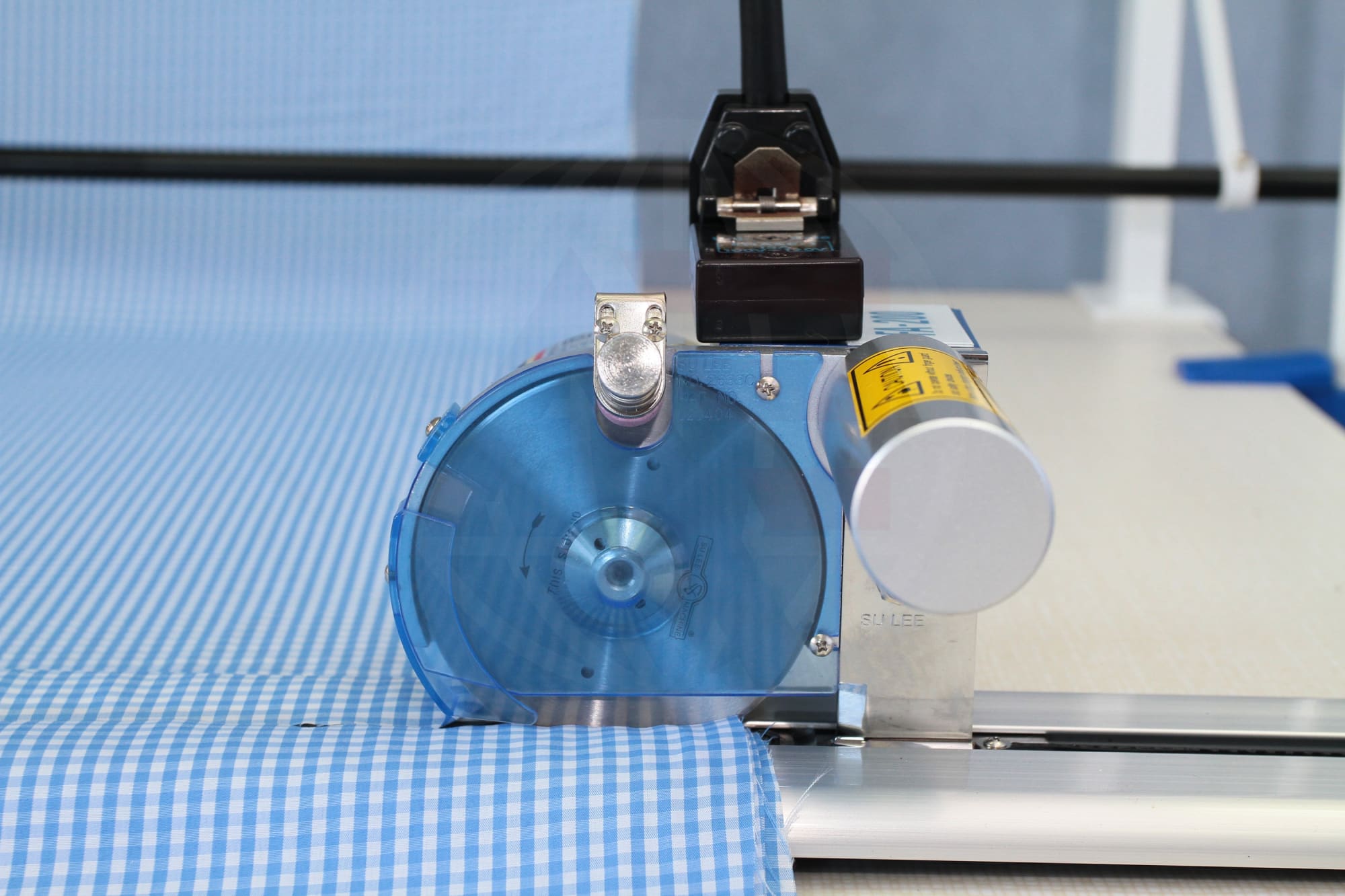 Auto Lay End Cutter Machine Su Lee FA-200C Automatic Fabric Lay End Cutter – AE Sewing Machines