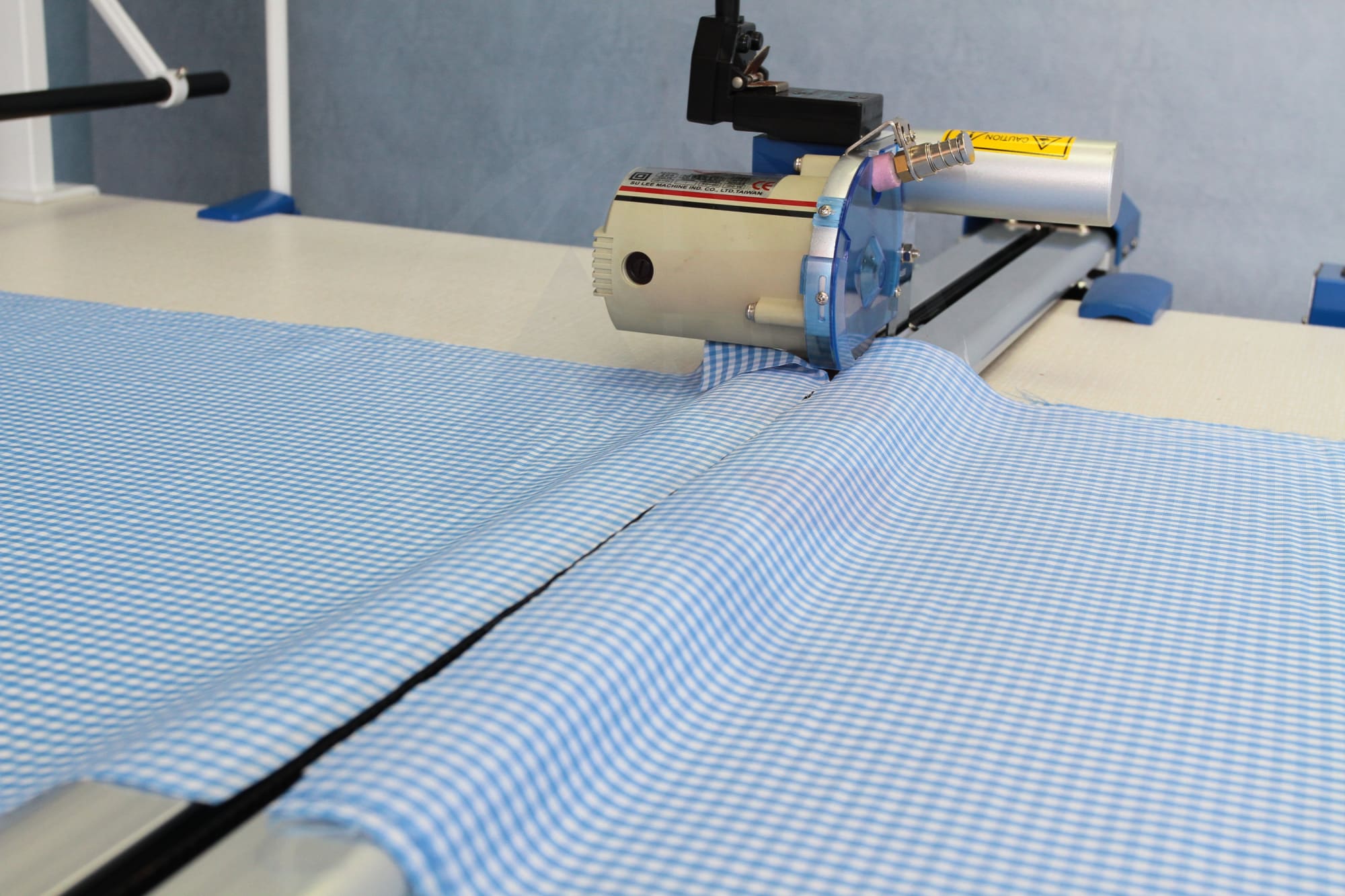 Lay Cutting Machine Rpm Su Lee FA-200C Automatic Fabric Lay End Cutter – AE Sewing Machines