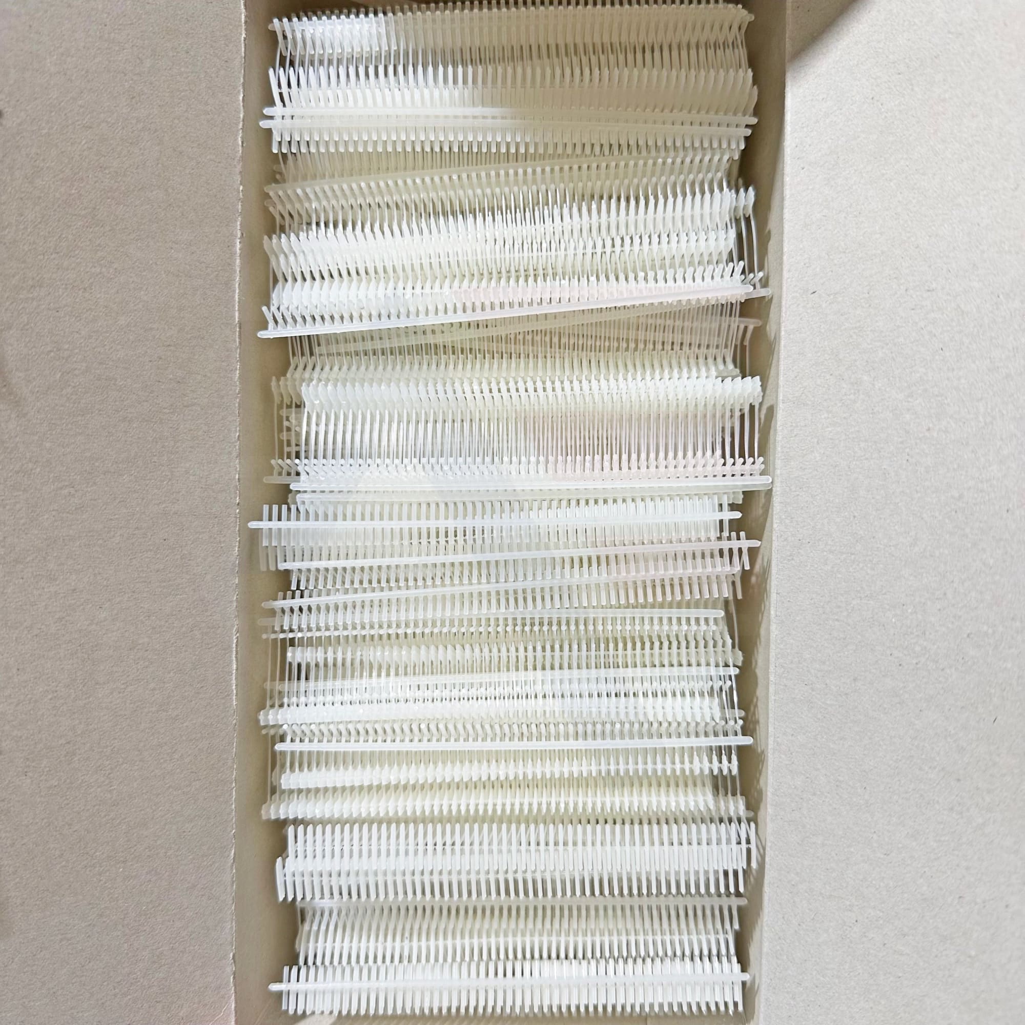 TAGS15mm 15mm Fine Tagging Pins Box – AE Sewing Machines