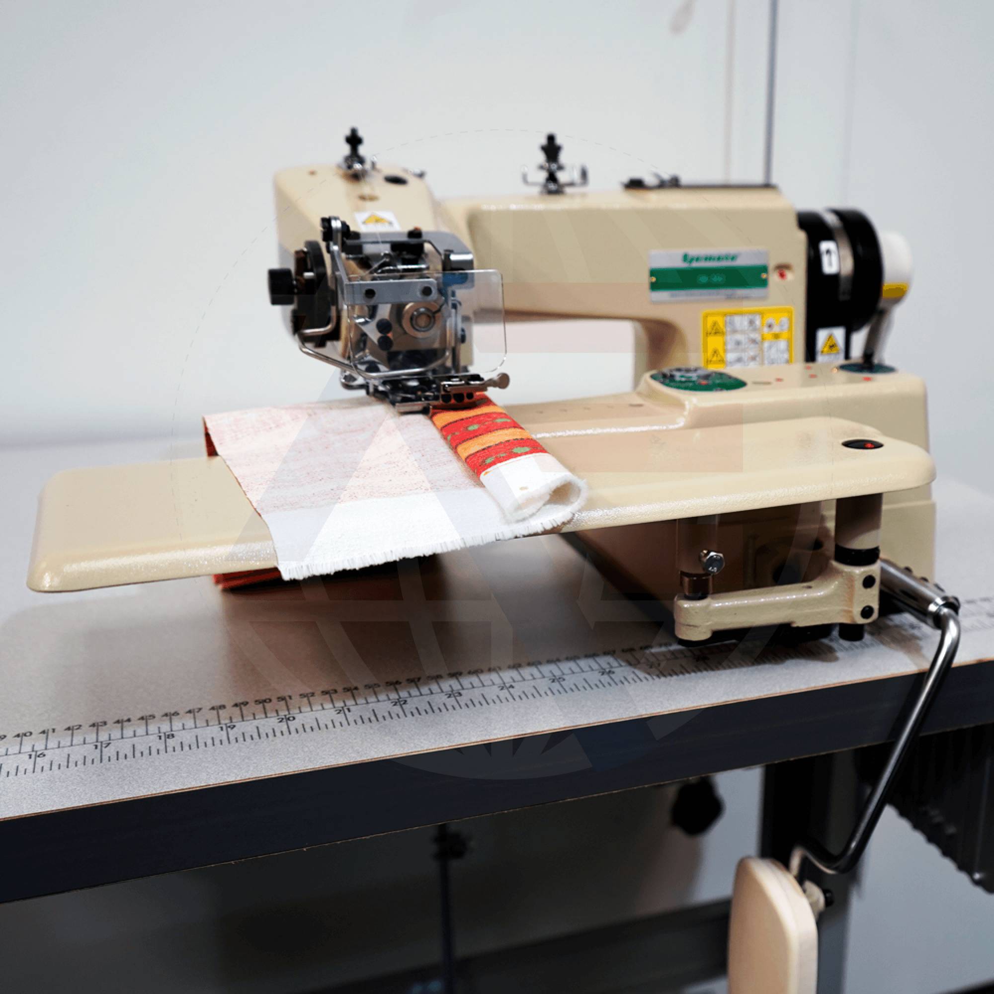 Yamato Cm-352 Blindstitch Machine Sewing Machines